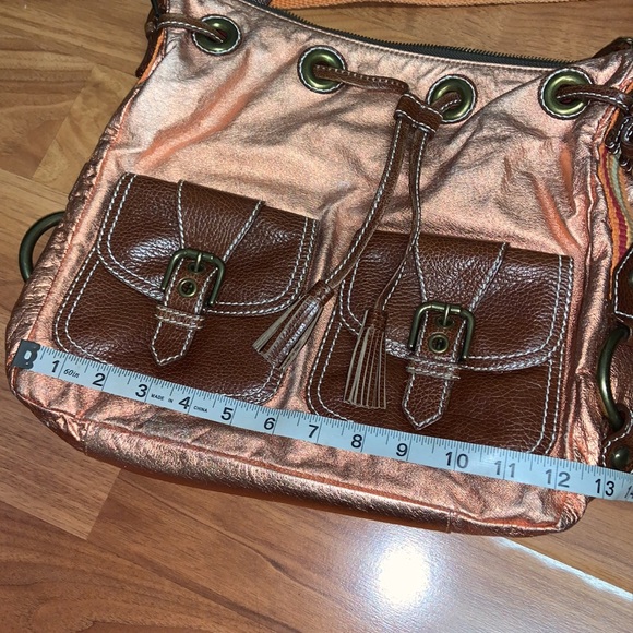 Isabella Fiore Metallic Bag with Guitar Strap Handle - Picture 4 of 14